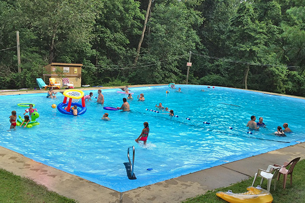 Swimming Pool at Ole Mink Farm Recreation Resort